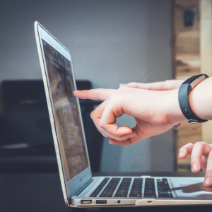 4 Vital Benefits of Working With Software Development Companies
